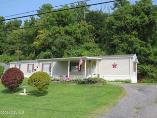 10 Baker Ln, Bloomsburg, PA 17815