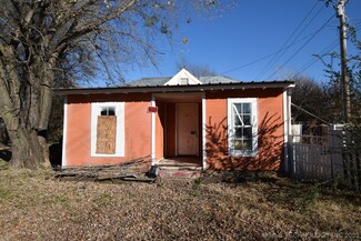 536 S Fulton St, Hulbert, OK 74441