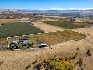 22207 W Gerrick Rd, Benton City, WA 99320