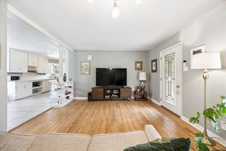 3821 Willomet Ave, Fort Worth, TX 76133