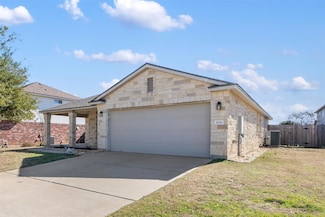 1016 Flanagan Dr, Leander, TX 78641