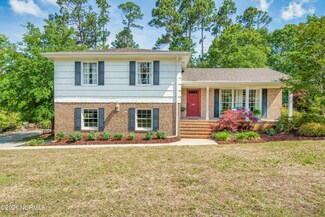 401 Upland Dr, Wilmington, NC 28411