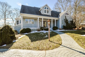 11 Blue Water Ln, North Falmouth, MA 02556