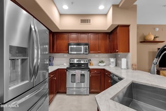 20660 N 40th St Unit 2084, Phoenix, AZ 85050