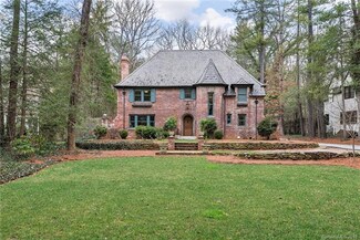 375 Vanderbilt Rd, Asheville, NC 28803