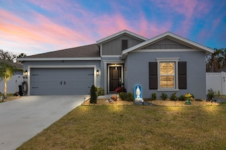 389 Singing Sands Cir, Lake Wales, FL 33859