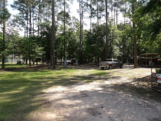 320 Boys Camp Rd, New Waverly, TX 77358