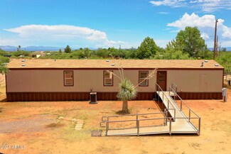 154 E Vía Guamuchil, Huachuca City, AZ 85616