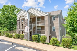 101 Westwood Dr Unit 101, Kimberling City, MO 65686