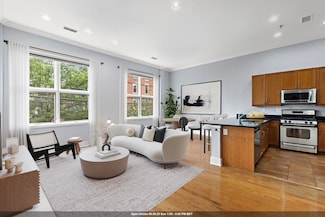187 Warren St Unit 202, Jersey City, NJ 07302