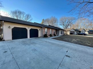 3031 SW 36th St, Topeka, KS 66614