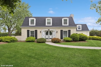 9 Kingston Dr, Oak Brook, IL 60523