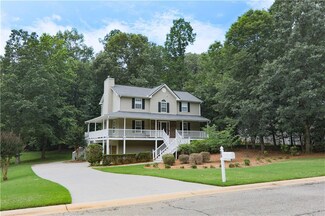 89 Paul Cir, Jasper, GA 30143