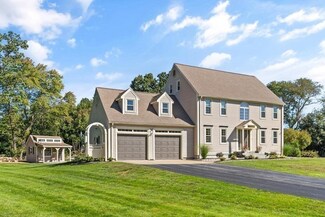 9 Castagnaro Way, Blackstone, MA 01504