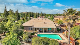 689 Saint Andrews Rd, Valley Springs, CA 95252