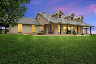 3057 Holy Rd, Abbott, TX 76621