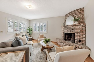 801 Lobos St, Monterey, CA 93940