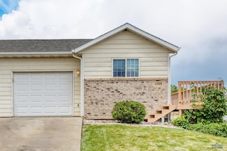 1308 Sydney Dr, Rapid City, SD 57701