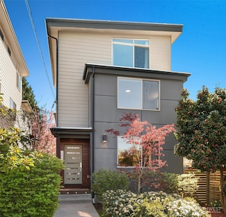 12004 40th Ave NE, Seattle, WA 98125