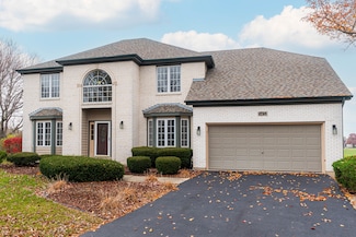 3432 Caine Dr, Naperville, IL 60564