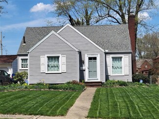 217 34th St NW, Canton, OH 44709