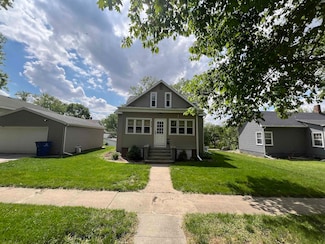 408 Sherman St, Wayne, NE 68787