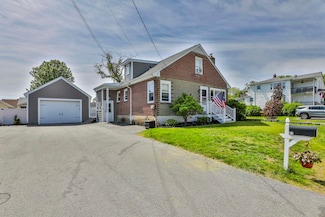 41 Larch St, Manchester, NH 03102
