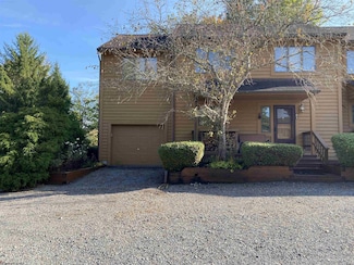 221 Deerfield Cir, Davis, WV 26260