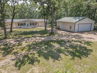 25830 County Road 250, Hermitage, MO 65668