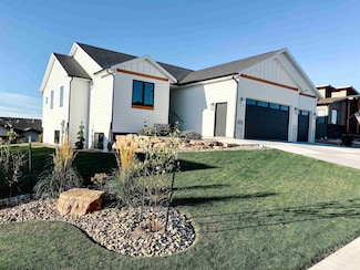 4521 Targhee Rd, Rapid City, SD 57702