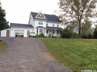 7378 Maple Ave, Bergen, NY 14416