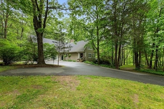 213 N Worcester St, Norton, MA 02766