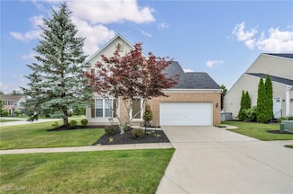 1028 Woodfield Ln, Brunswick, OH 44212