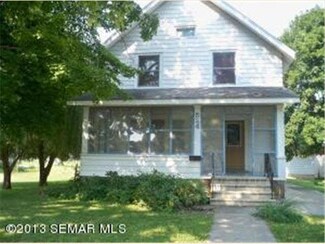 524 524 Wabasha Ave, St. Charles, MN 55972