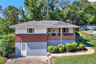 966 Pamela Dr, New Kensington, PA 15068