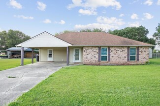 13703 Lynnedale Loop, Abbeville, LA 70510