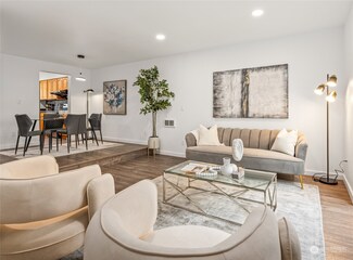 12838 SE 41st Ln Unit F104, Bellevue, WA 98006