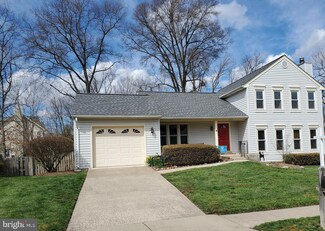 2007 Blue Ridge Ct, Herndon, VA 20170