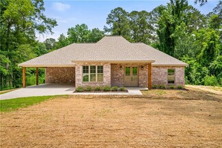 2720 Hills Rd, Pineville, LA 71360