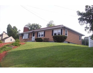 54 Saint Nicholas Ave, Worcester, MA 01606