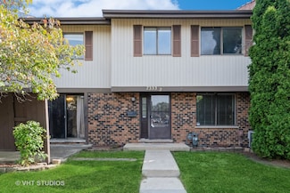 7333 Winthrop Way Unit 2, Downers Grove, IL 60516