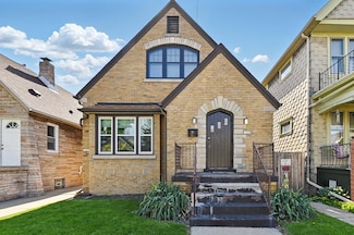 1445 S 56th St, Milwaukee, WI 53214