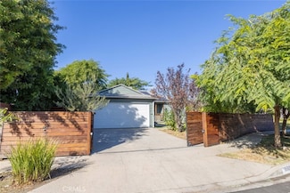 16921 Lanark St, Van Nuys, CA 91406