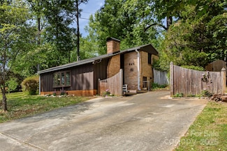 846 Gist Rd, Rock Hill, SC 29732