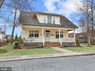 4 Cromwell Dr, Ocean View, DE 19970