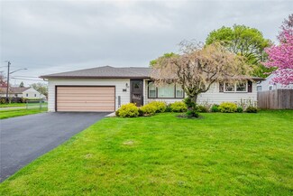 138 Everclay Dr, Rochester, NY 14616