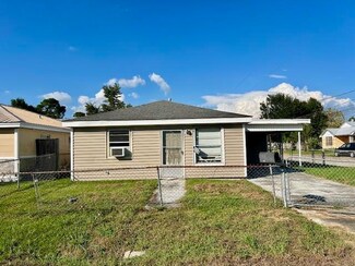 1125 Maxine St, Houma, LA 70363