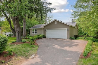 5110 Woodridge Rd, Minnetonka, MN 55345