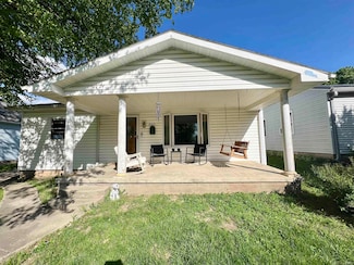 803 S McDonald St, Attica, IN 47918