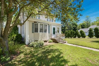 5 Elmwood St, Auburn, MA 01501